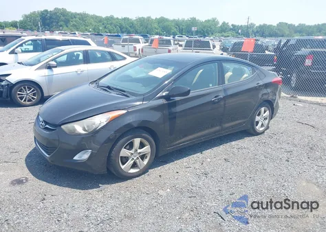 2013 Hyundai Elantra Gls z USA, uszkodzony, nr VIN KMHDH4AE9DU795698